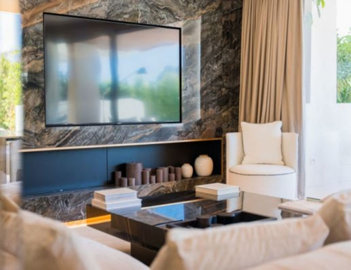 10-bb915d1cb19341576dcdc994b81ab9c5