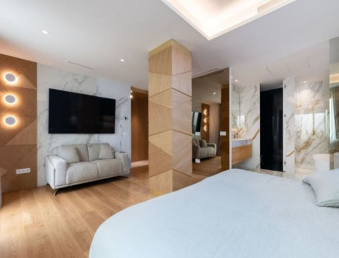 Image No.17-3 Bed Property for sale