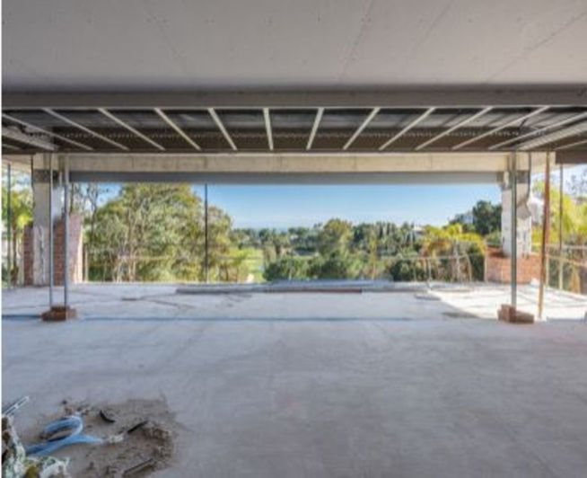 Image No.28-7 Bed Property for sale