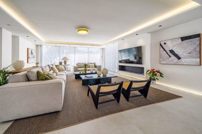 11-20939a0134ad724a8cb2a801094d15a4