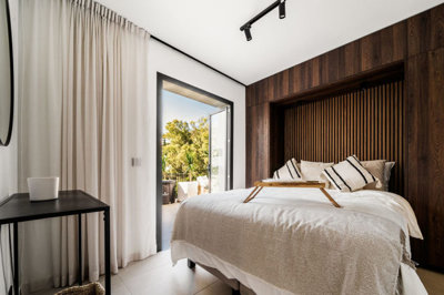 12-53013098fcab6c38b1379cd33298e050