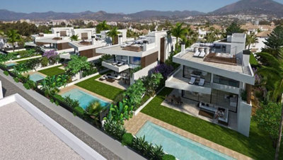 Propriété de 4 chambres à vendre à Puerto Banus