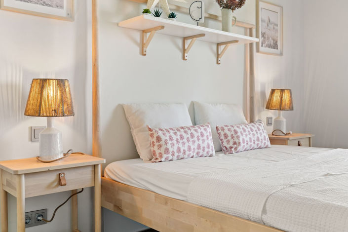 Image No.28-3 Bed Property for sale