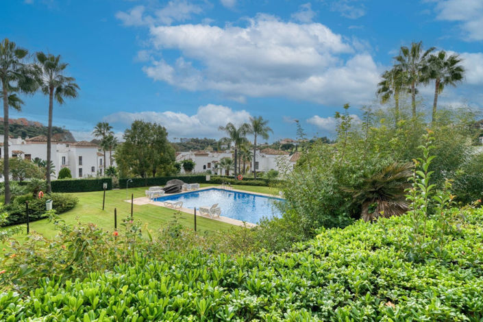 Image No.8-2 Bed Property for sale