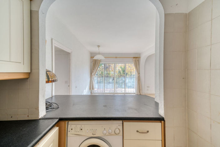 Image No.2-2 Bed Property for sale