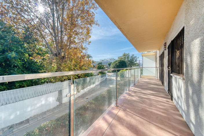 Image No.6-2 Bed Property for sale