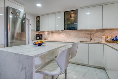 11-20939a0134ad724a8cb2a801094d15a4