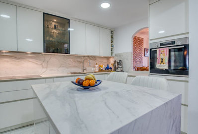 12-53013098fcab6c38b1379cd33298e050