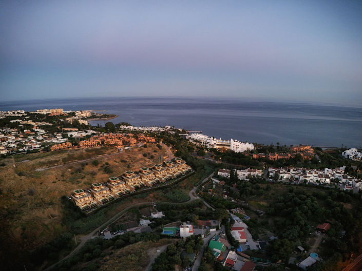 Image No.3-3 Bed Property for sale