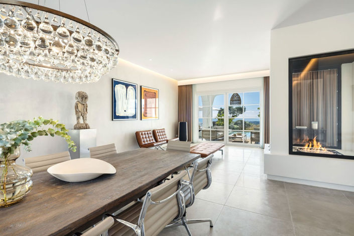 Image No.11-7 Bed Property for sale