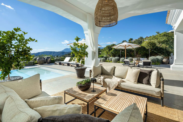 Image No.9-7 Bed Property for sale