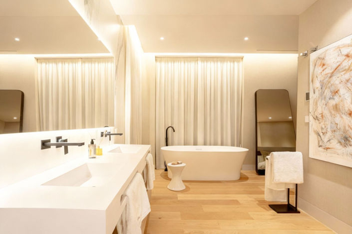 Image No.32-4 Bed Property for sale