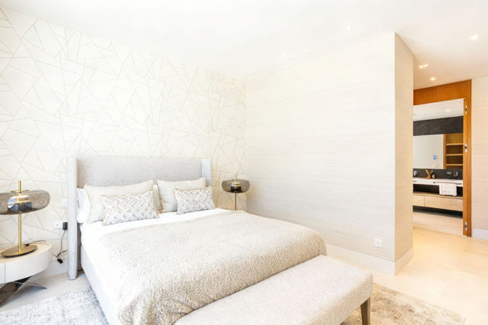 Image No.33-4 Bed Property for sale