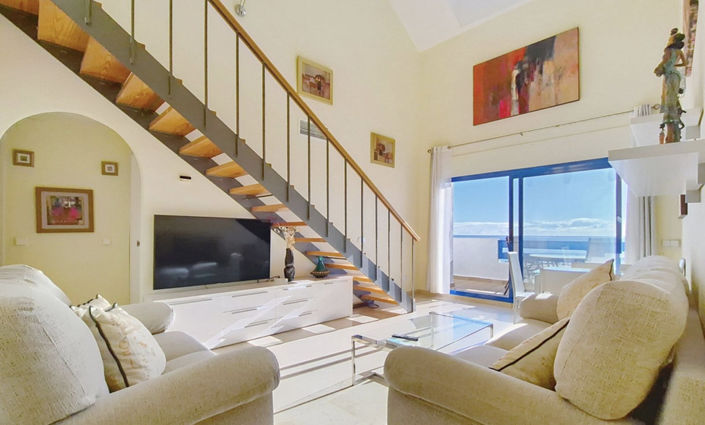 Image No.4-3 Bed Property for sale