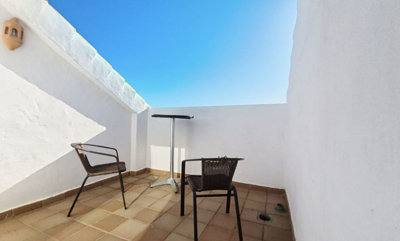 7-aa4cc561180b369757c0bb4af9886cd3