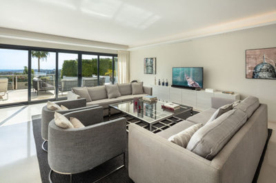 8-e64a9055bba3e77ac8aca3b893cdf826