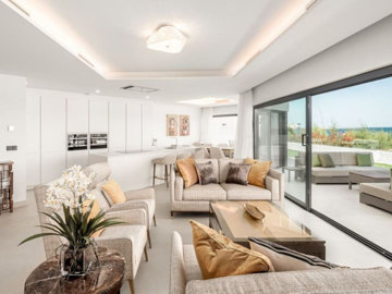 12-53013098fcab6c38b1379cd33298e050