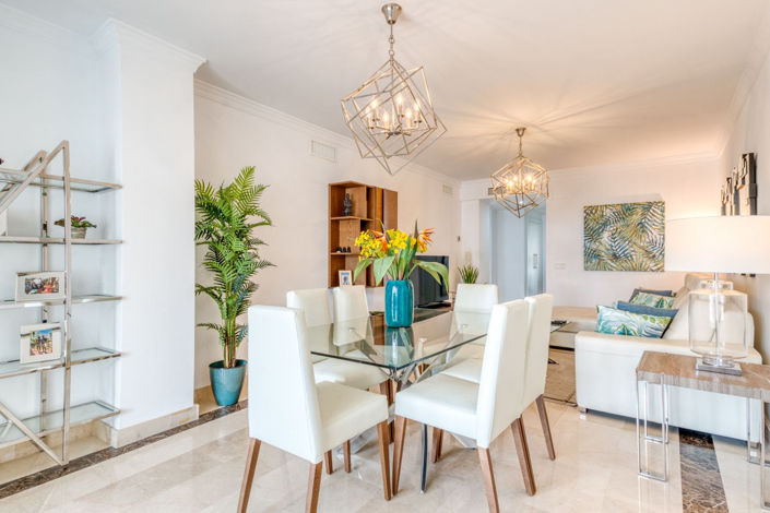 Image No.13-3 Bed Property for sale