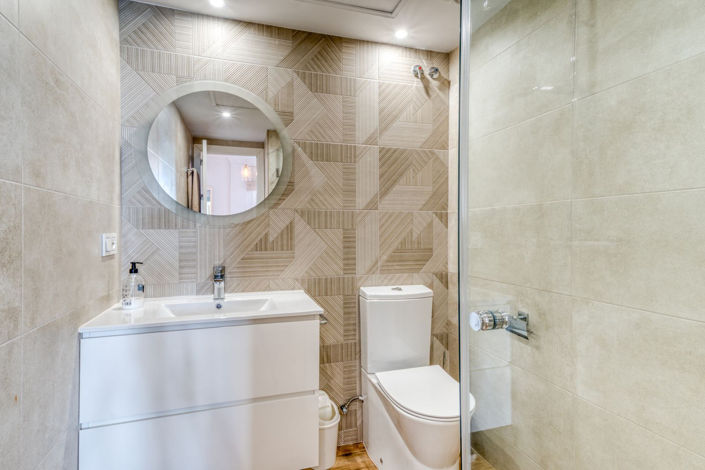 Image No.19-3 Bed Property for sale