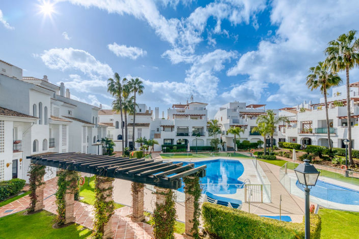 Image No.2-3 Bed Property for sale