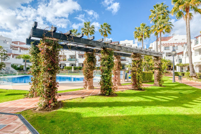 Image No.30-3 Bed Property for sale