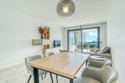 7-aa4cc561180b369757c0bb4af9886cd3