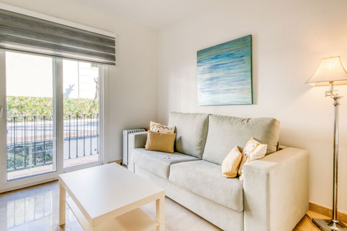 Image No.23-3 Bed Property for sale