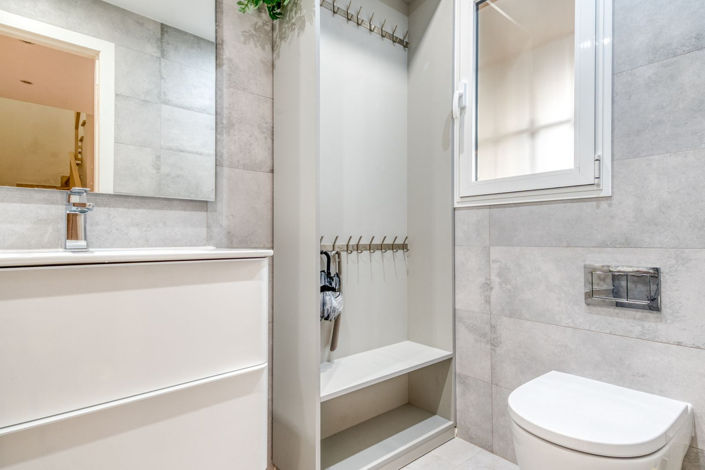 Image No.29-3 Bed Property for sale