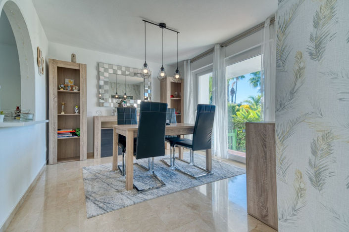 Image No.14-3 Bed Property for sale