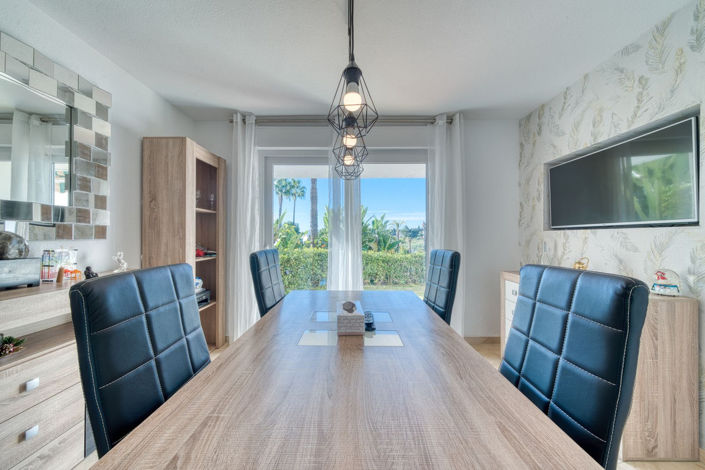 Image No.22-3 Bed Property for sale