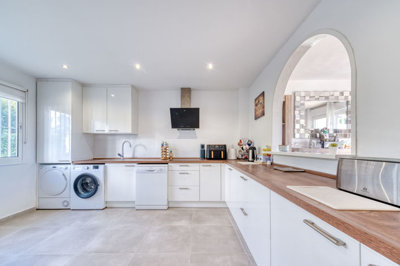 3-e898b2bb2a2fdfd06d2c39894dce8316