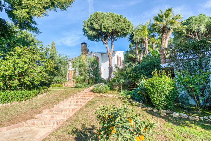 Image No.26-Propriété de 7 chambres à vendre à Elviria