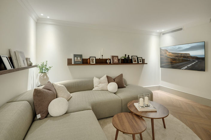 Image No.34-5 Bed Property for sale