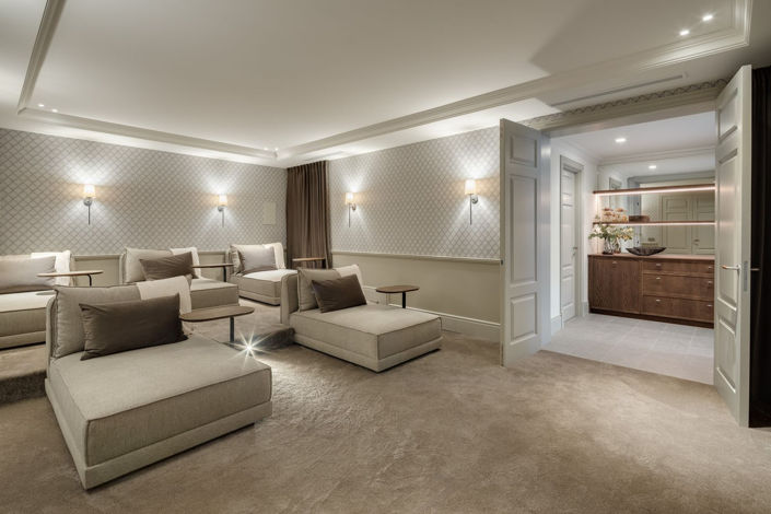 Image No.37-5 Bed Property for sale