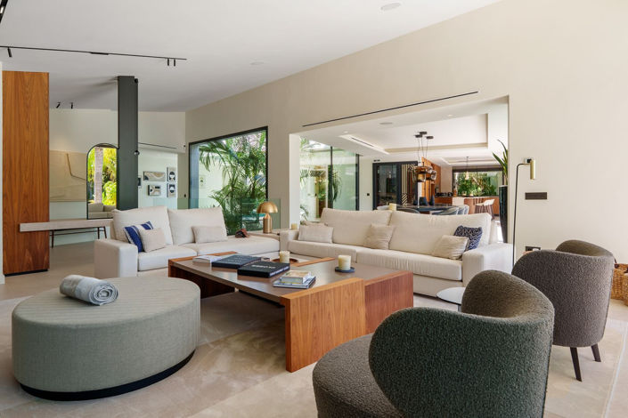 Image No.4-5 Bed Property for sale