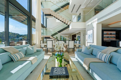 13-5fd73dea700db77384c091ca9818b1a9