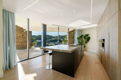 3-e898b2bb2a2fdfd06d2c39894dce8316