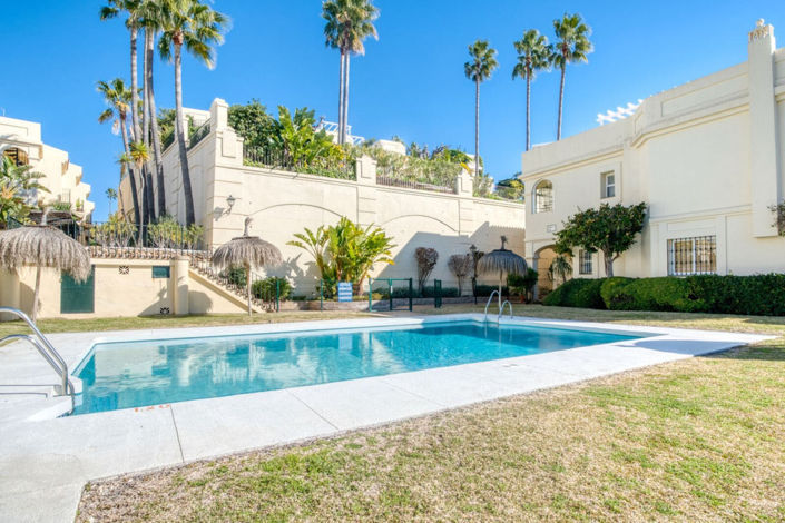 Image No.14-3 Bed Property for sale