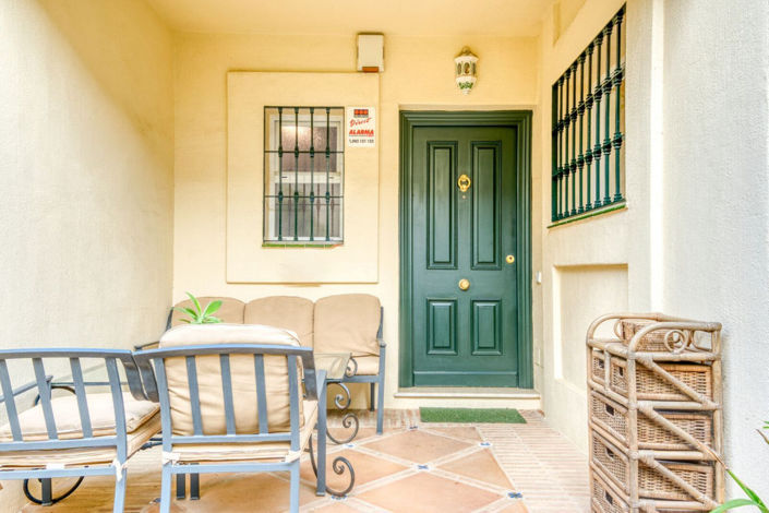 Image No.32-3 Bed Property for sale