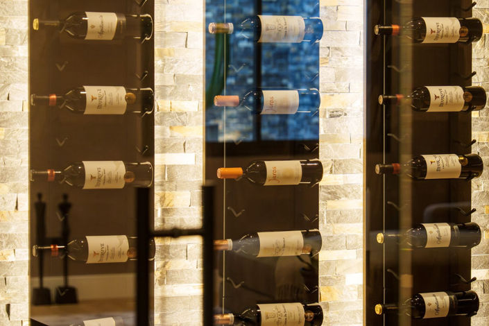 Image No.58-5 Bed Property for sale