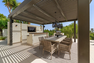 7-aa4cc561180b369757c0bb4af9886cd3