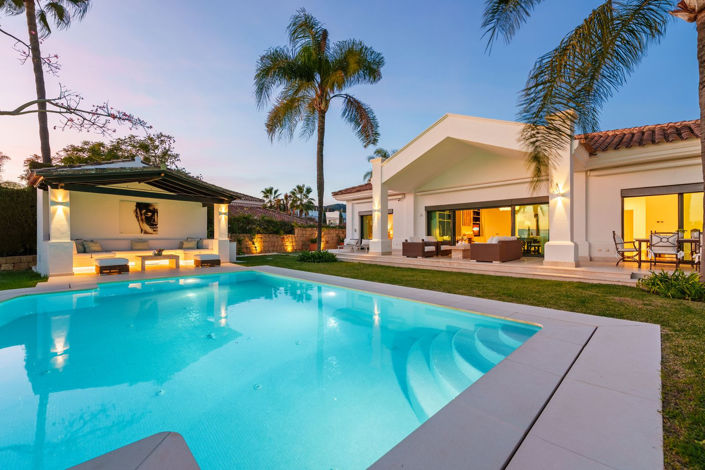 Image No.37-4 Bed Property for sale