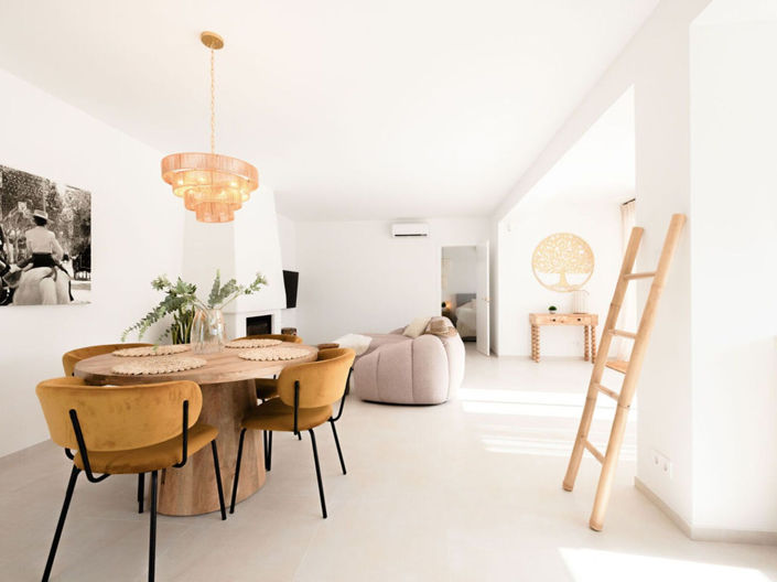 Image No.32-3 Bed Property for sale