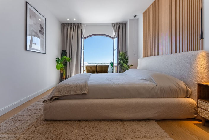 Image No.29-3 Bed Property for sale