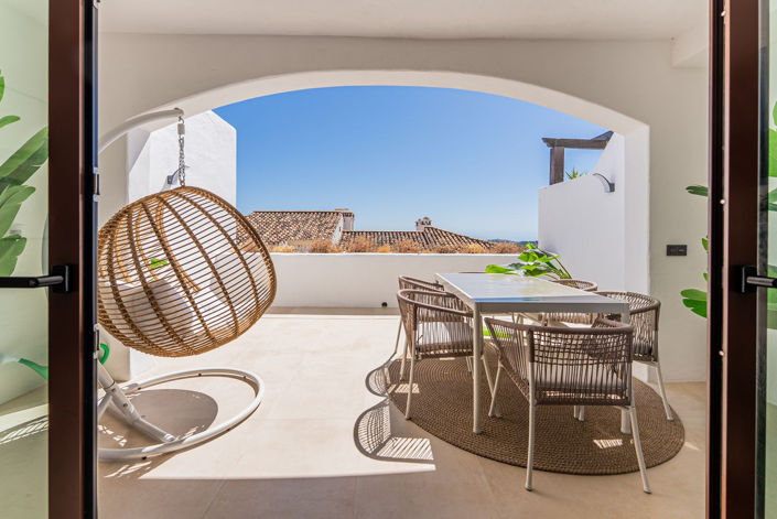 Image No.3-3 Bed Property for sale