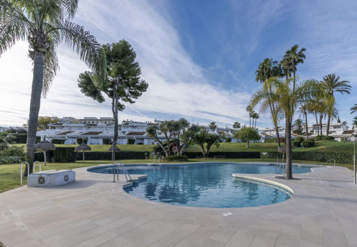 Image No.4-2 Bed Property for sale