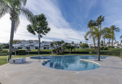 4-c23c0f86247804fa50226aecd8b0b2c8