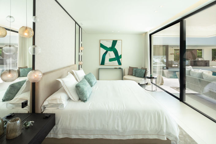 Image No.7-5 Bed Property for sale