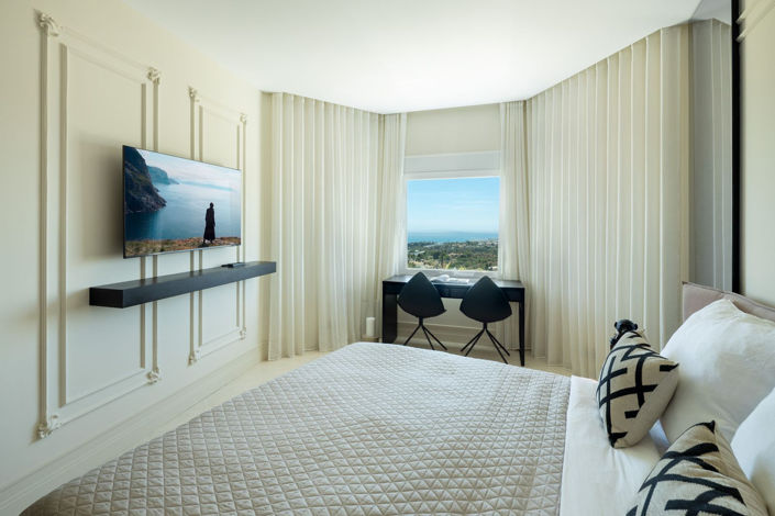 Image No.21-4 Bed Property for sale