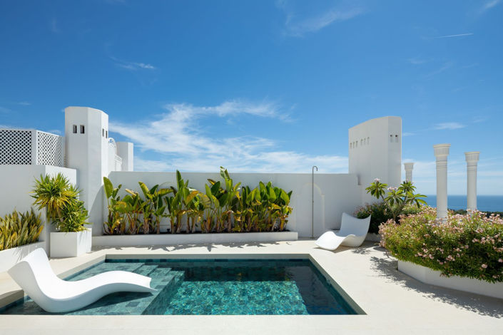 Image No.22-4 Bed Property for sale